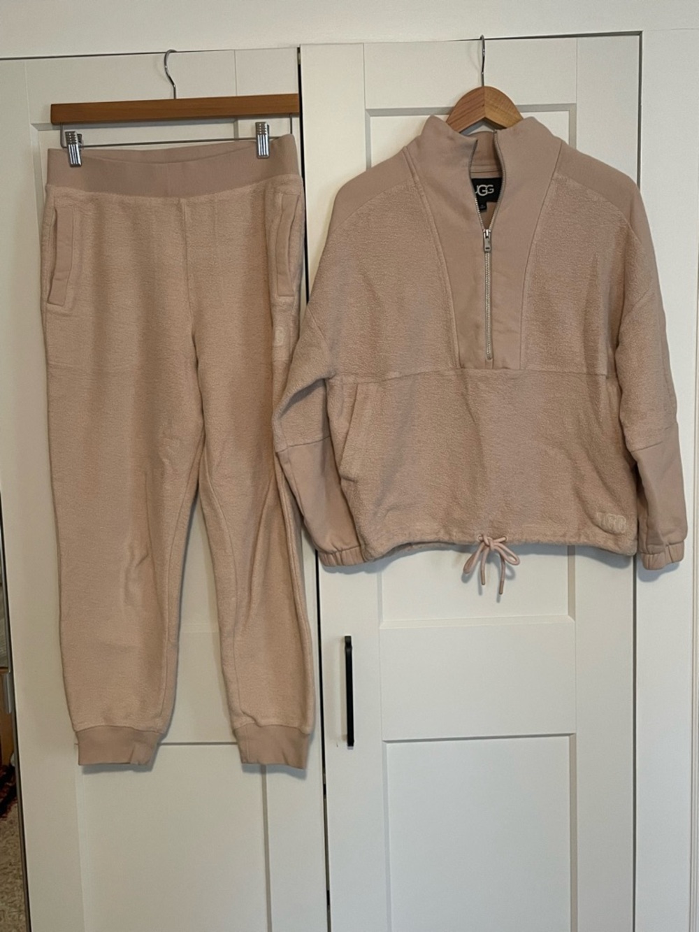 UGG Zip-Front Fleece Pullover & lounge pant  — Light Blush
